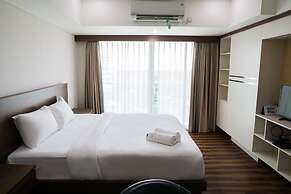 City View Studio Apartment at Tamansari La Grande