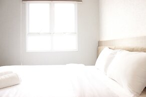 Classic 2BR Apartment At Gateway Pasteur near Exit Toll