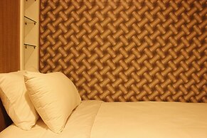 Classic 2BR Apartment At Gateway Pasteur near Exit Toll