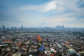 Comfy 1BR Apartment at Cosmo Terrace