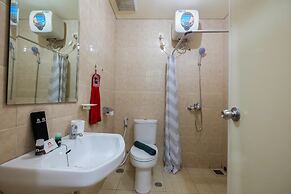 Comfy 1BR Apartment at Cosmo Terrace