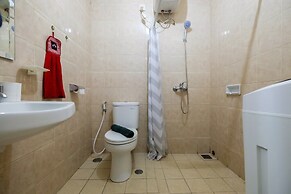 Comfy 1BR Apartment at Cosmo Terrace