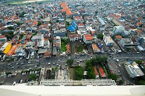 Comfy 1BR Apartment at Cosmo Terrace