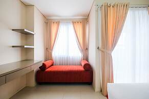 Comfy 1BR Apartment at Cosmo Terrace