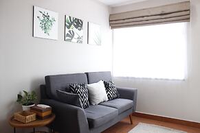 Comfy 2BR Apartment at Grand Asia Afrika Residence