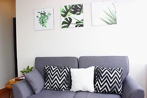Comfy 2BR Apartment at Grand Asia Afrika Residence