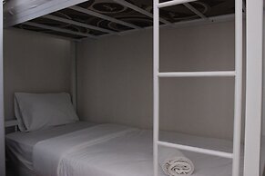 Comfy 2BR Apartment at Grand Asia Afrika Residence