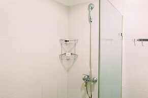 Comfy Studio Apartment @ Skylounge Tamansari