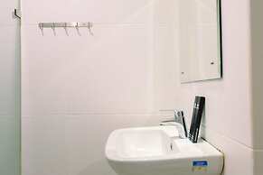 Comfy Studio Apartment @ Skylounge Tamansari