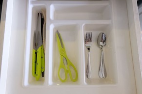 Comfy Studio Apartment @ Skylounge Tamansari