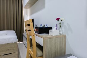 Elegant Studio Apartment at Springwood Residence