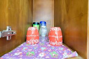 Elegant Studio Bassura Apartment