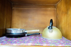 Elegant Studio Bassura Apartment