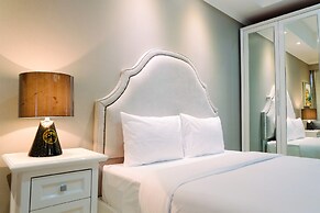 Elegant Studio Menteng Park Apartment