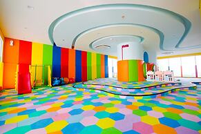 Elegant Studio Menteng Park Apartment