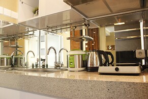 Exquisite 1BR Apartment at Gateway Pasteur