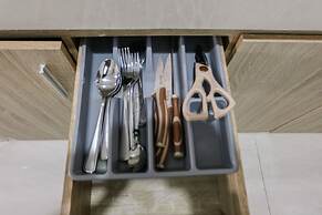 Highest Value Studio at Springwood Residence