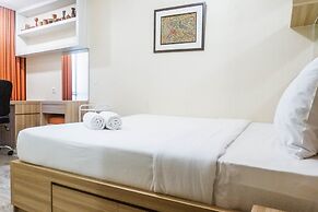 Homey 2BR Apartment at Tamansari Papilio