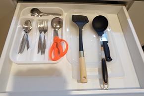 Homey Studio Room at Capitol Suites