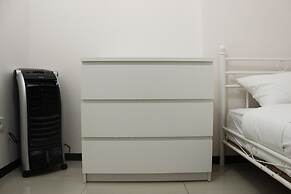 Modern Look 2BR Gateway Pasteur Apartment