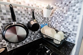 Modern Studio Akasa Pure Living BSD Apartment