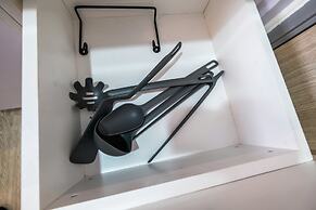 Modern Studio Akasa Pure Living BSD Apartment