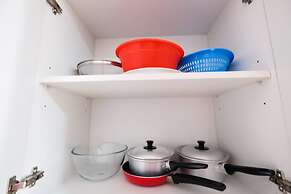 Modern Studio Menteng Park Apartment