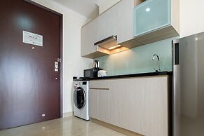 Modern Studio Menteng Park Apartment