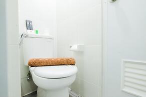 Simple Furnished Studio 19 Avenue Apartment