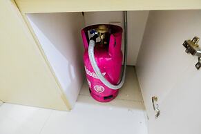 Simple Furnished Studio 19 Avenue Apartment