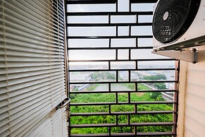 Simple Furnished Studio 19 Avenue Apartment