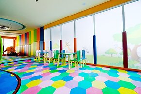 Simply Modern Studio Menteng Park Apartment