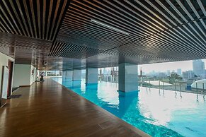 Simply Modern Studio Menteng Park Apartment