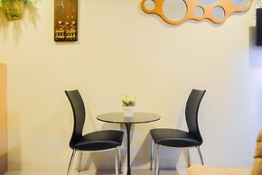 Spacious 2BR GP Plaza Apartment