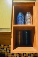 Spacious 2BR GP Plaza Apartment