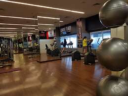 Studio Apartment Connected to Mall at Supermall Mansion