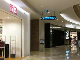 Studio Apartment Connected to Mall at Supermall Mansion
