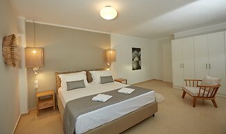 Olivia Sports and Sea