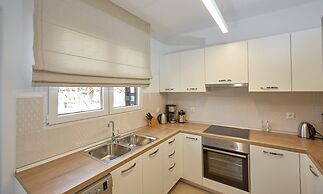 Olivia Sports and Sea