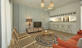 Olivia Sports and Sea