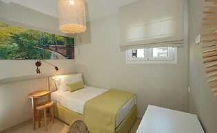 Olivia Sports and Sea