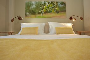 Olivia Sports and Sea