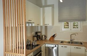 Olivia Sports and Sea