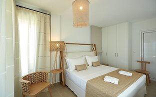 Olivia Sports and Sea