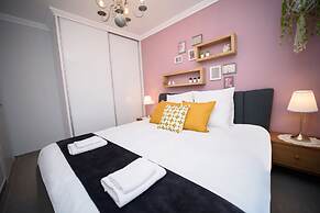 YalaRent Migdalor Apartments with Sea Views