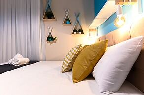 YalaRent Migdalor Apartments with Sea Views