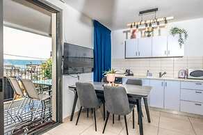 YalaRent Migdalor Apartments with Sea Views