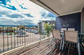 YalaRent Migdalor Apartments with Sea Views