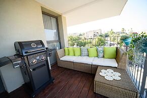 YalaRent Migdalor Apartments with Sea Views