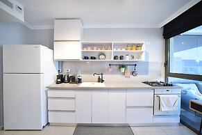 YalaRent Migdalor Apartments with Sea Views